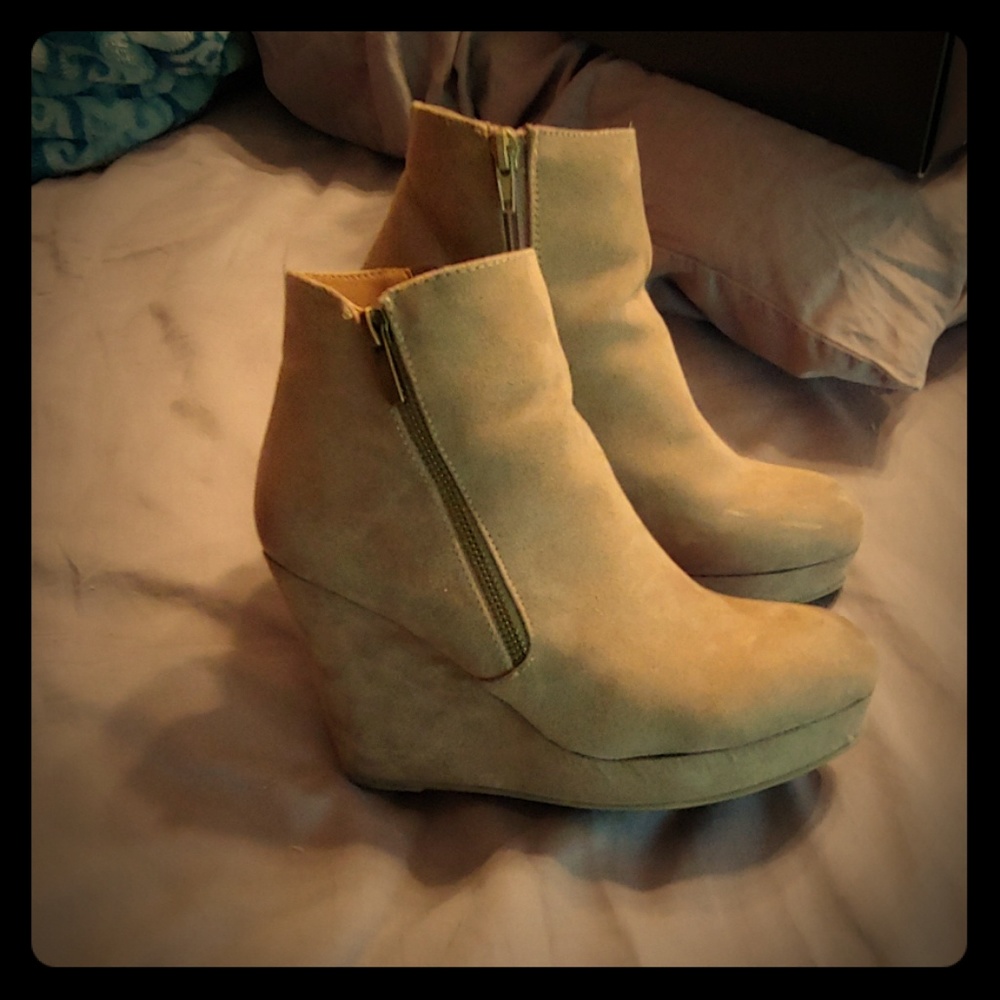 Wedge booties
